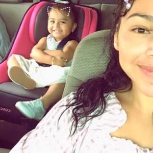 Meet your Posher, Mayra